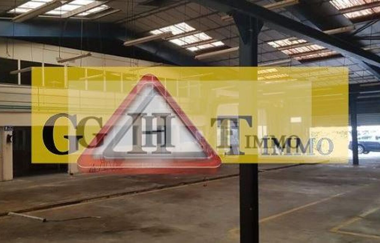 local industriel  pièces 1590 m2 à vendre à Chelles (77500)