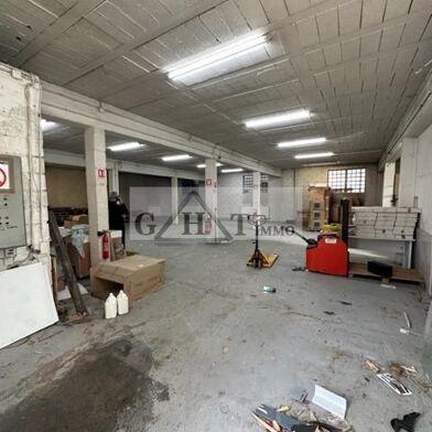 Local industriel 380 m²