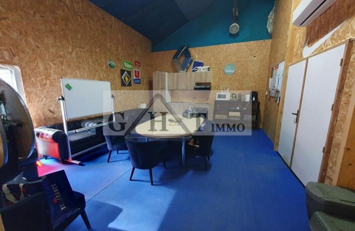 Entrepôt bureaux habitations à vendre 1371m² Noisy sur Oise — photo 4