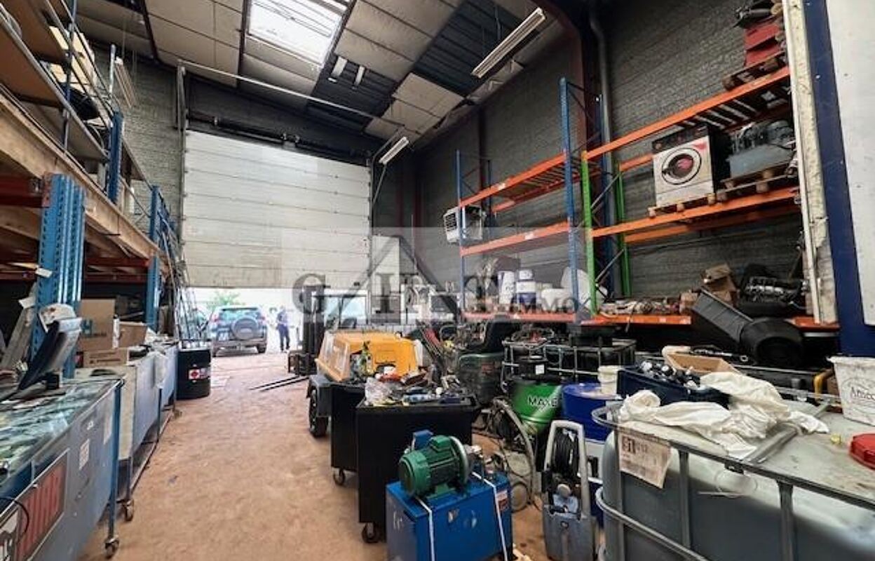 local industriel  pièces 1690 m2 à vendre à Bondoufle (91070)