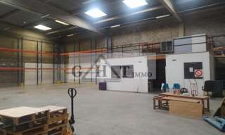 Local industriel  650 m² à louer à L'Haÿ-les-Roses (94240)
