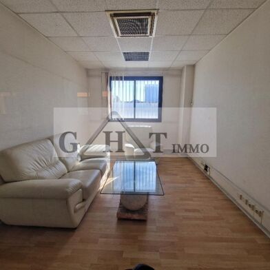 Bureau  2500 €
