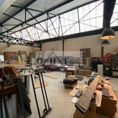 Local industriel 450 m²