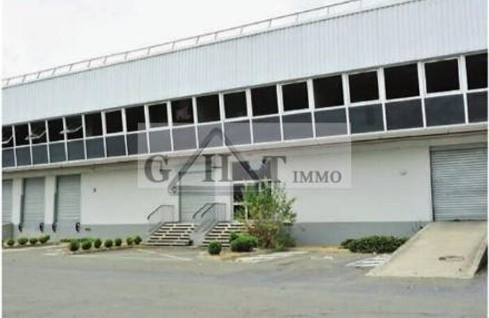 Local d'activité de 1 352m2 sur Marly-la-Ville 95 — photo 2