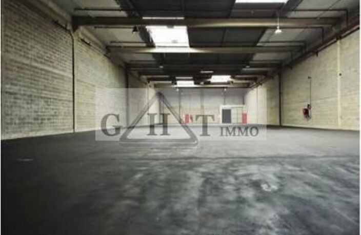 Local d'activité de 1 352m2 sur Marly-la-Ville 95 — photo 3