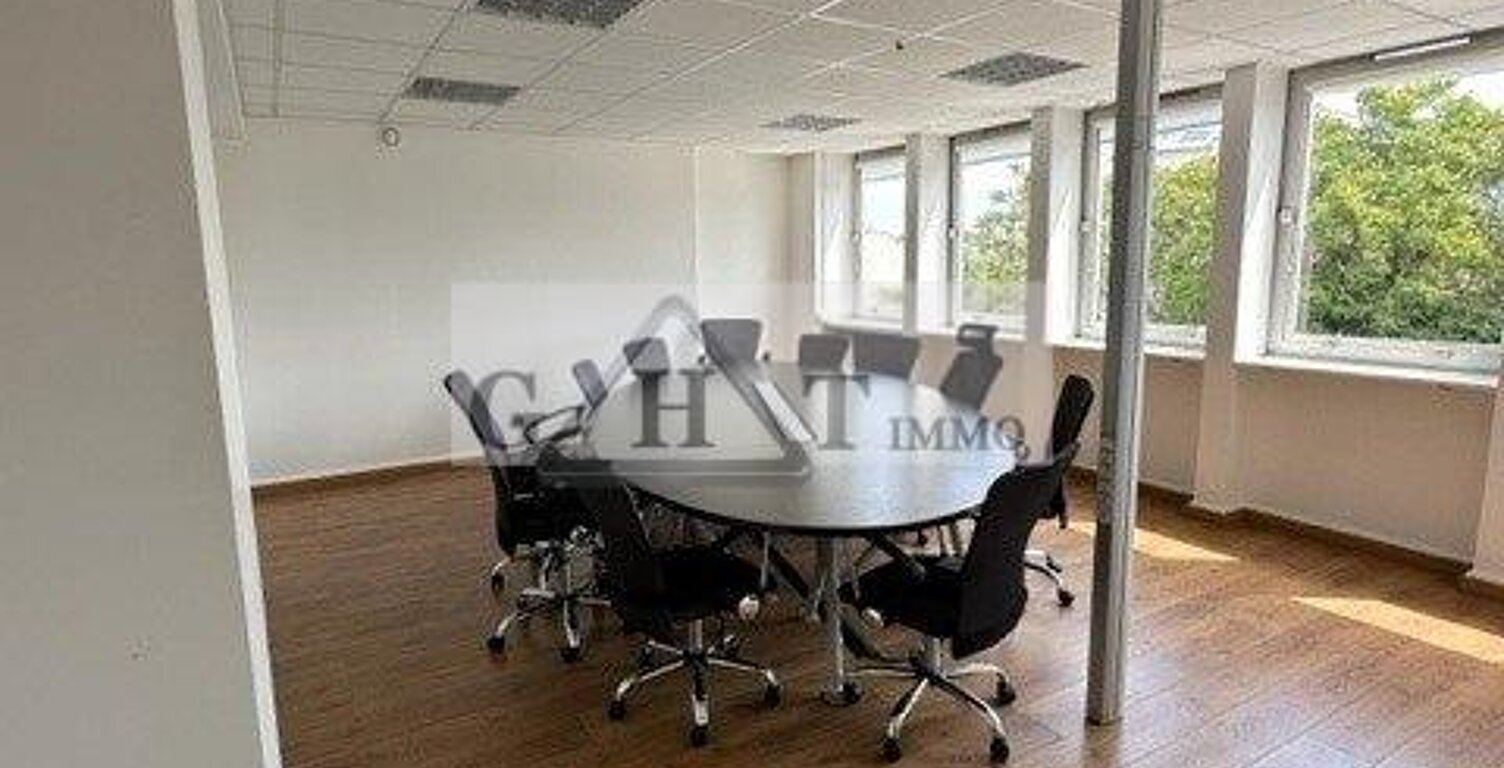 BUREAUX 200M² A LOUER MONTREUIL CROIX DE CHAVAUX — photo 1