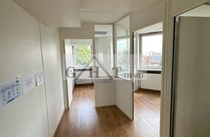 BUREAUX 200M² A LOUER MONTREUIL CROIX DE CHAVAUX — photo 2
