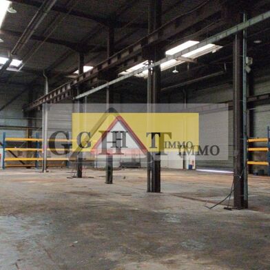 Local industriel 1760 m²