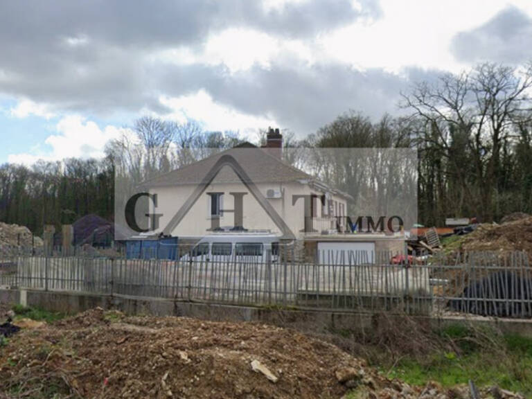 TERRAIN 3565 M² A VENDRE EN ZAC — photo 1