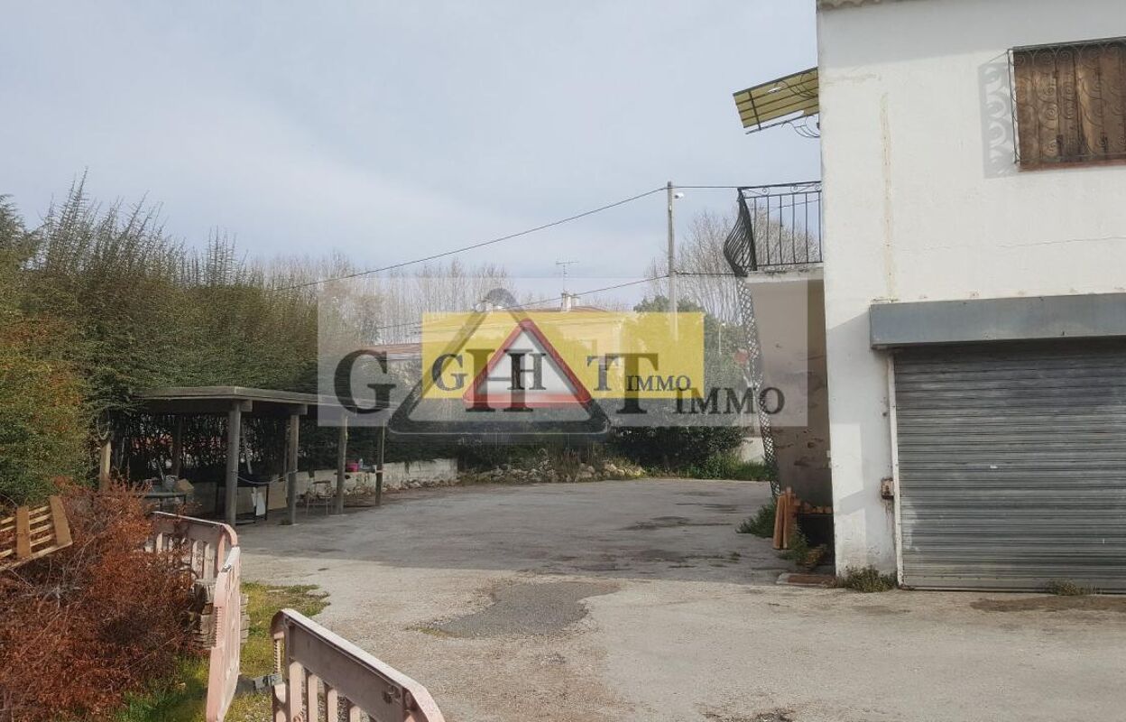 commerce  pièces 530 m2 à vendre à Fréjus (83600)