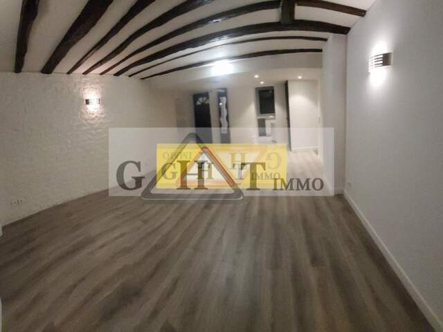 IMMEUBLE DE RAPPORT A CRETEIL 1 680 000€  5.5% RENTABILITE — photo du bien