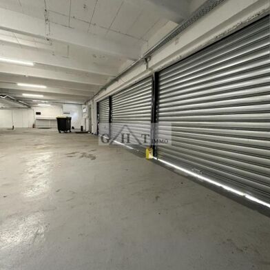 Local industriel 550 m²