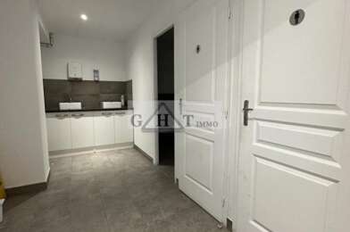 Local industriel  19271 €