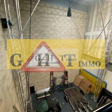 Local industriel  600000 €