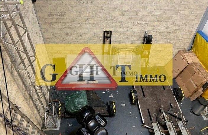 ENTREPOT + BUREAUX 280 M² A VENDRE BUSSY SAINT MARTIN — photo 2