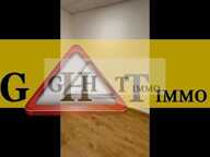 LOCAL D ACTIVITE DE 118 M² A LOUER A PLAISIR — photo 4