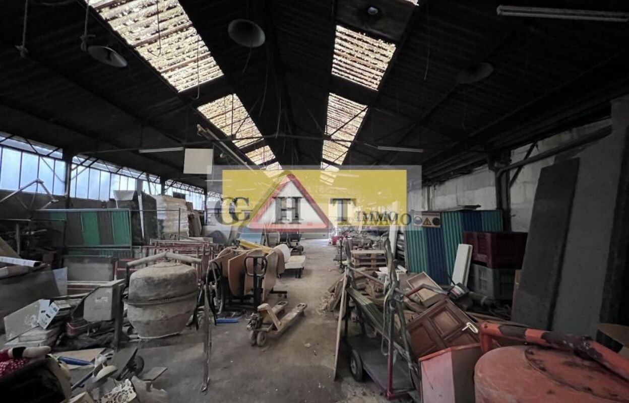 local industriel  pièces 850 m2 à vendre à Livry-Gargan (93190)