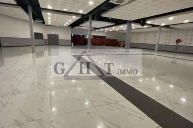 Commerce  1890000 €