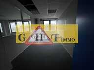 BUREAUX DE 330 M² A LOUER À FRESNES — photo 3