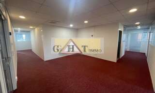 Bureau  667 m² à louer à Chevilly-Larue (94550)