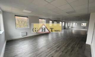 Bureau  286 m² à louer à Chevilly-Larue (94550)