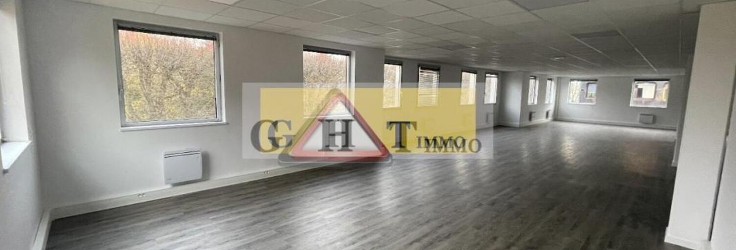 Bureau  286 m² à louer à Chevilly-Larue (94550)