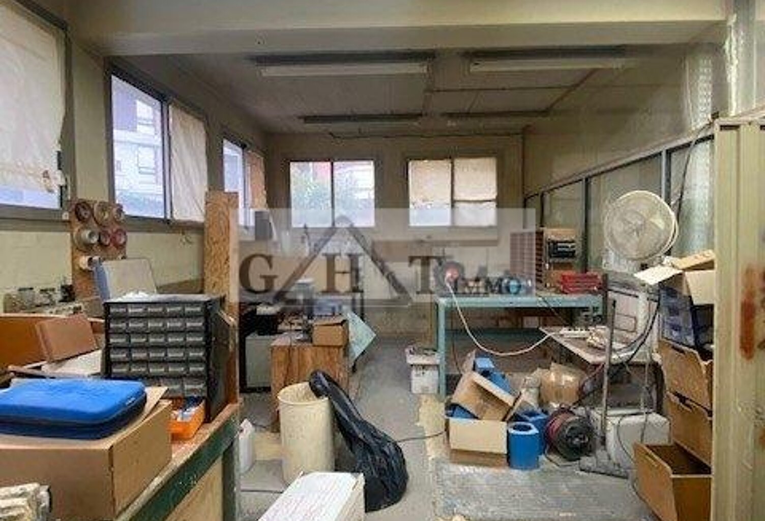 LOCAL D'ACTIVITÉ/BUREAUX 440M2 A VENDRE ROMAINVILLE — photo 1