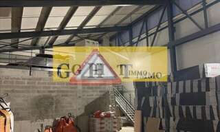 Local industriel  216 m² à louer à Montfermeil (93370)