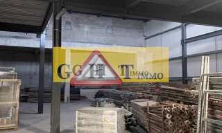 Local industriel  1059 m² à louer à Montfermeil (93370)