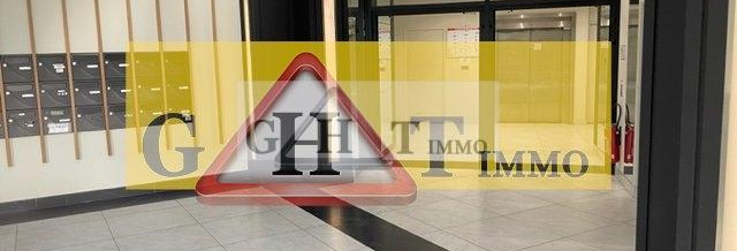 Bureau  700 m² à louer à Ivry-sur-Seine (94200)