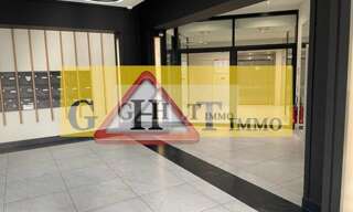 Bureau  300 m² à louer à Ivry-sur-Seine (94200)
