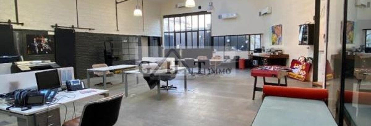 Local industriel  145 m² à louer à Les Lilas (93260)