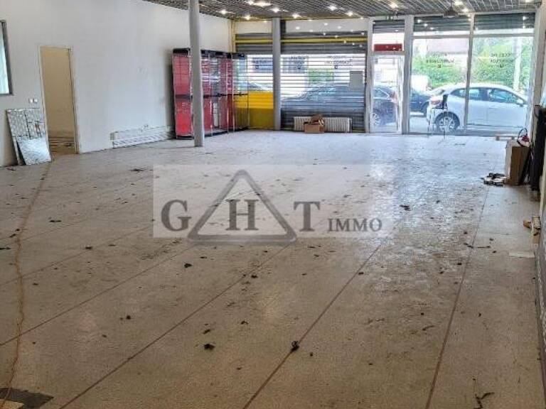 LOCAL D'ACTIVITE 380M²  A LOUER MORSANG SUR ORGE — photo 1
