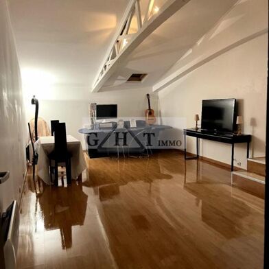 Local industriel  485000 €