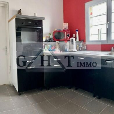 Local industriel  485000 €