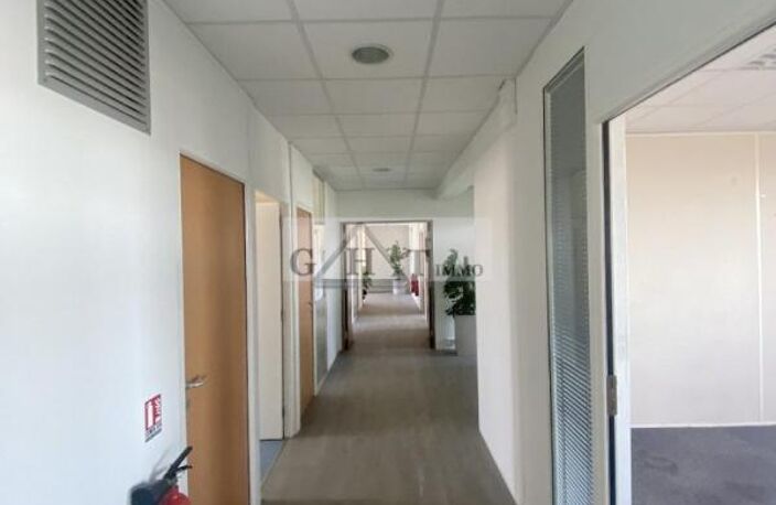 500M² DE BUREAUX A VENDRE MONTREUIL/SAINT MANDE — photo 2
