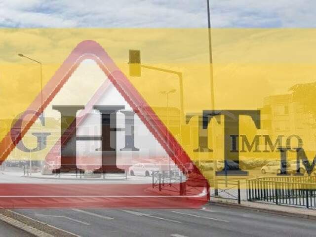 IMMEUBLE  A EVRY  674 M²  VENDU LOUE  7% DE RENTABILITE — photo du bien
