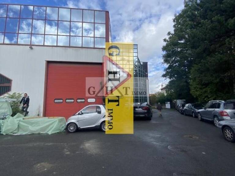 LOCAL D'ACTIVITÉS 1500M2 A VENDRE ABLON — photo 1