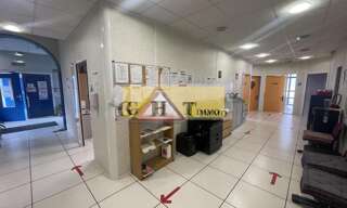 Local industriel  303 m² à louer à Choisy-le-Roi (94600)