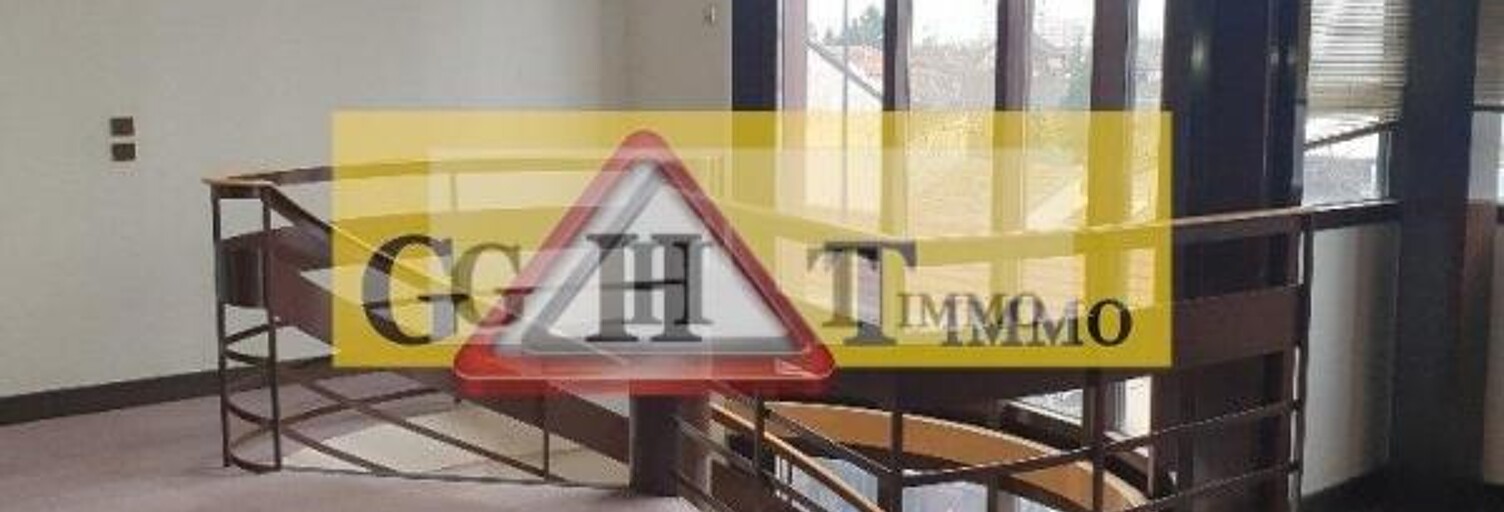 Bureau  18 m² à louer à Drancy (93700)