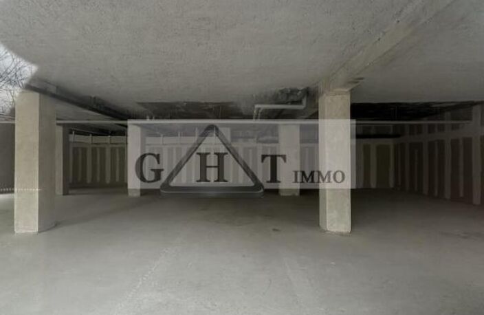 Local commercial Neuf 458 M² — photo 2