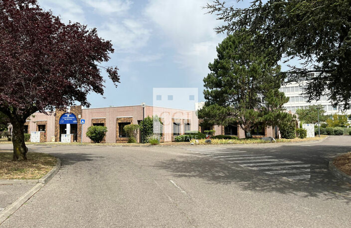 BUREAUX à LOUER — photo 2