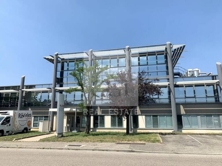 BUREAUX à LOUER — photo 1