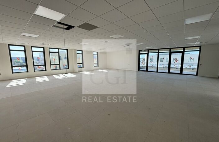 BUREAUX à LOUER — photo 4