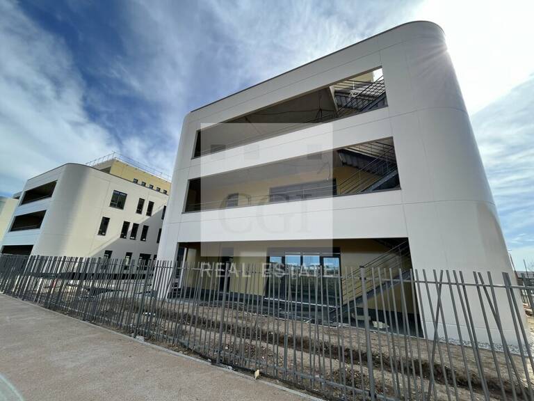 BUREAUX à LOUER — photo 1