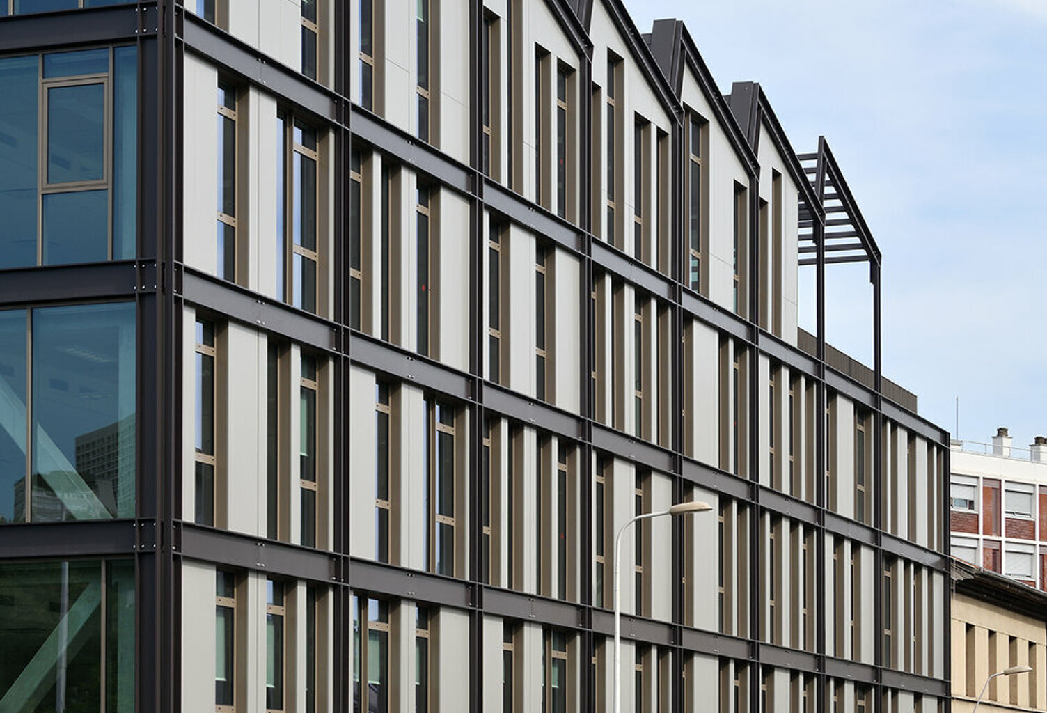 BUREAUX à LOUER — photo 1