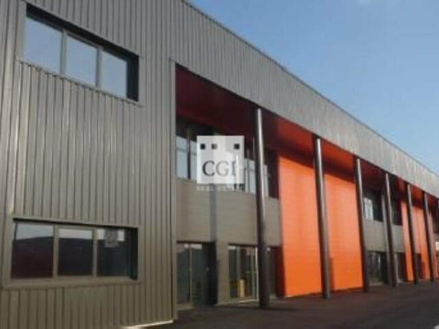 BUREAUX à LOUER — photo du bien