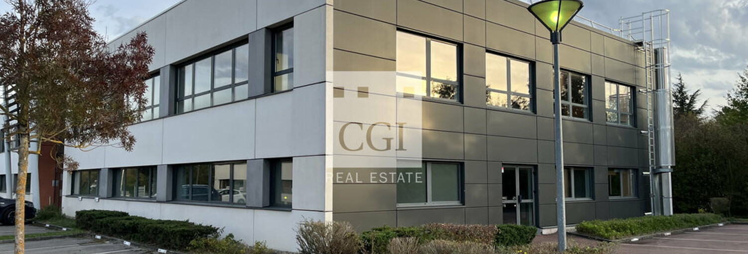 Bureau  2000 m² à louer à Saint-Priest (69800)