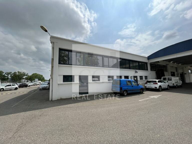 BUREAUX à LOUER — photo 1