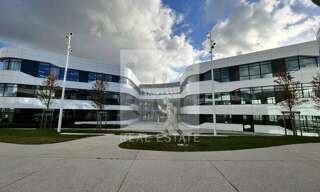 Bureau  243 m² à louer à Champagne-au-Mont-d'Or (69410)